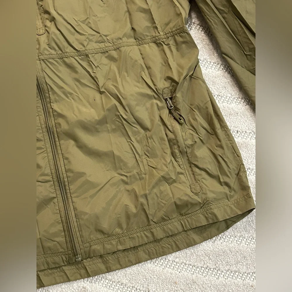 Trailside Supply Co Nylon Lightweight Outdoor Windbreaker Jacket in Green - XL